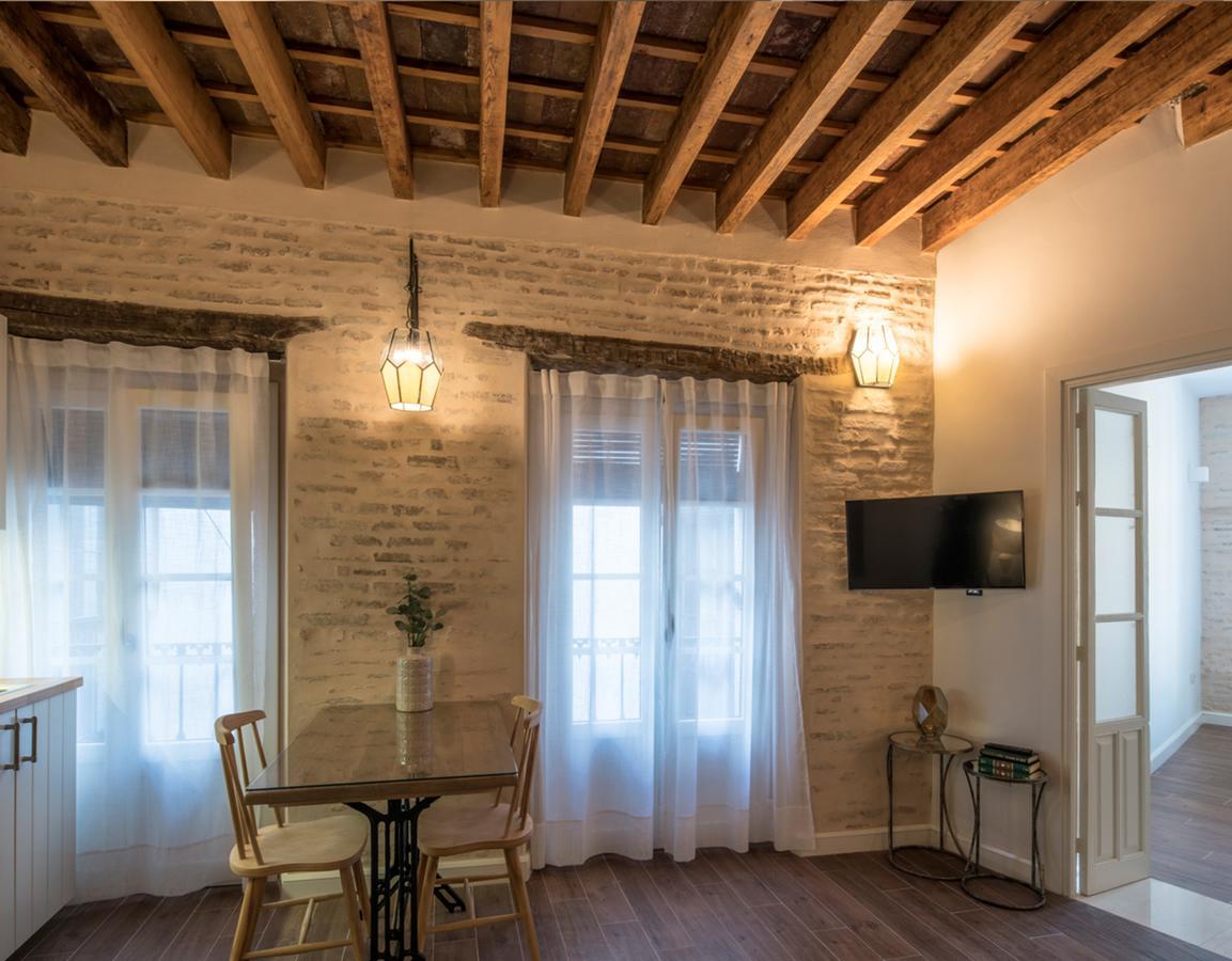 Santa Maria Apartments Seville Luaran gambar