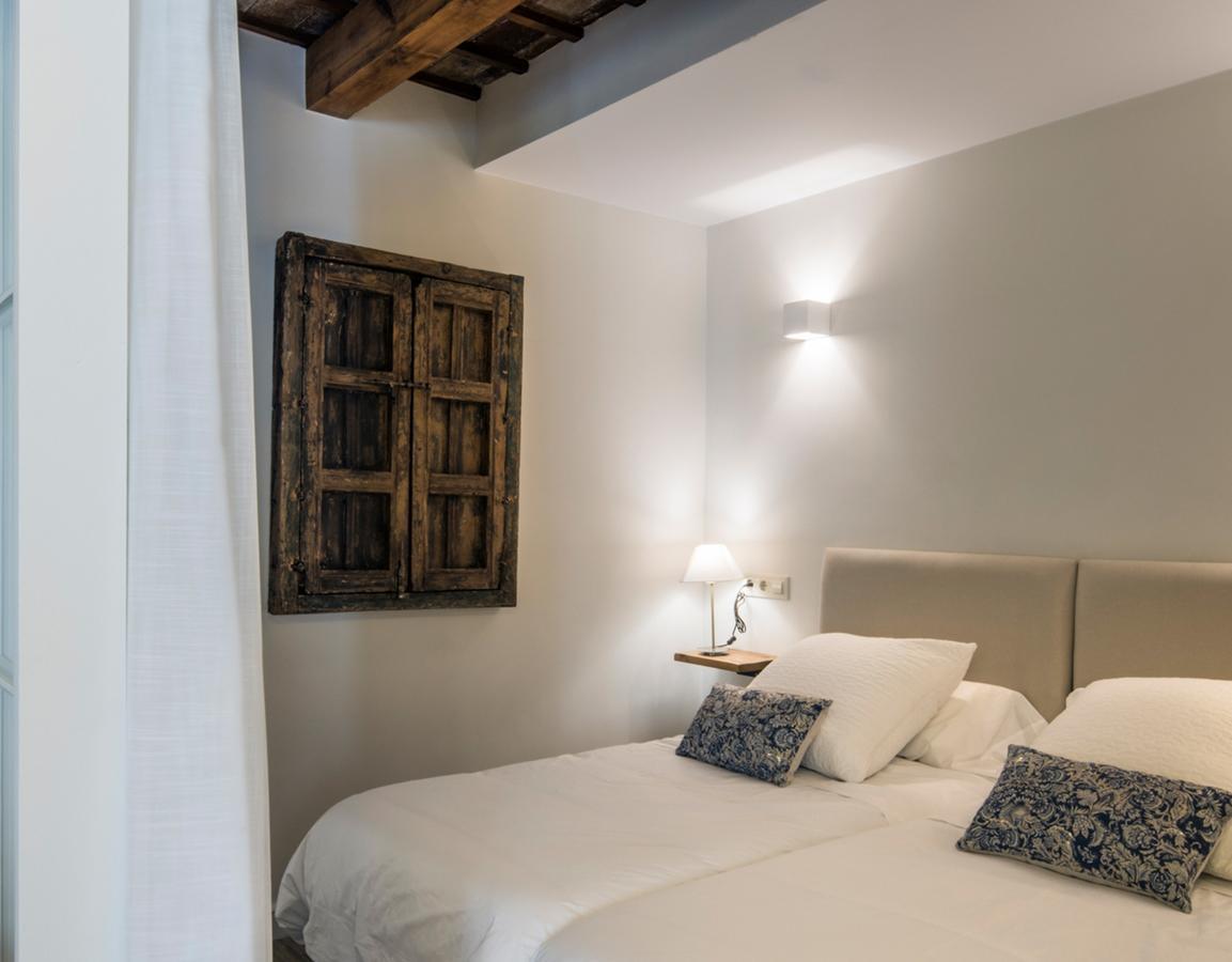 Santa Maria Apartments Seville Luaran gambar