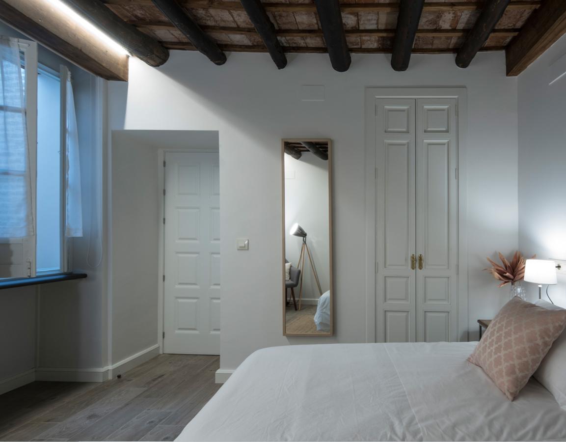 Santa Maria Apartments Seville Luaran gambar